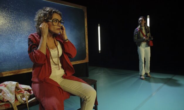 Teatro y fantasía en la Sala L’Horta con ‘Infinita’ y ‘Burbuja’