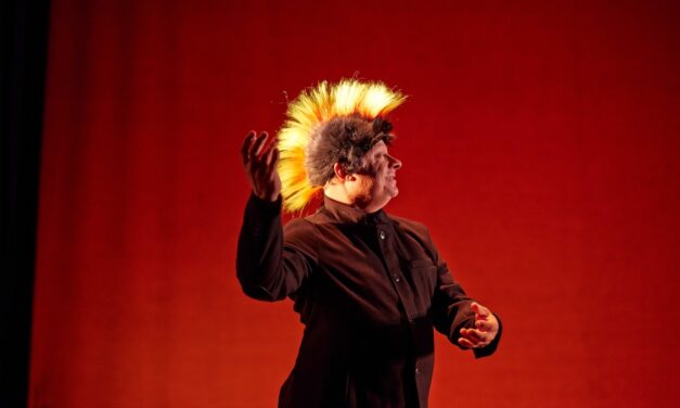 Un tributo al teatro con humor en Sala Russafa