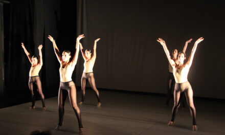 La inauguración del Aplec de Dansa marca la recta final de Mostra Viva